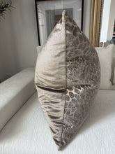 Load image into Gallery viewer, Taupe Leopard Velvet Cut Pillow
