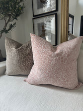 Load image into Gallery viewer, Pink Leopard Velvet Cut Pillow
